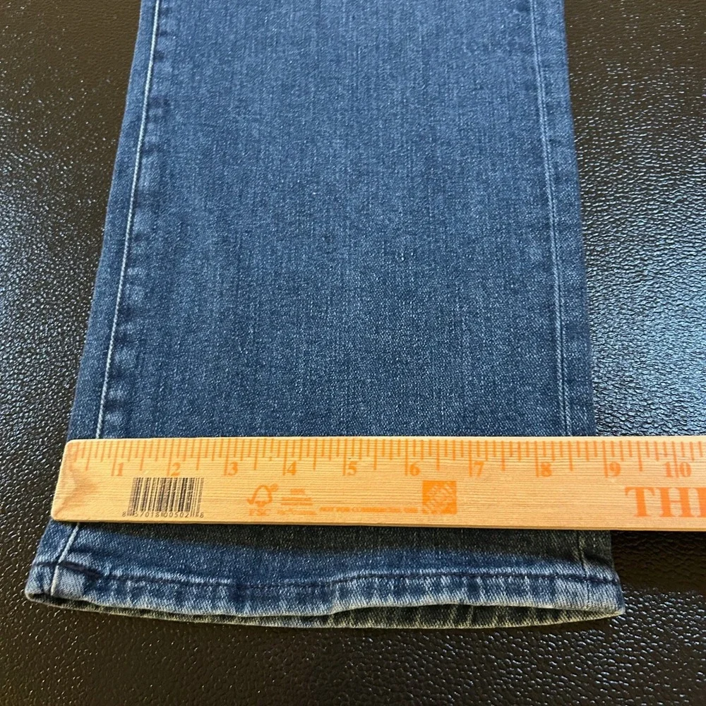True Religion Ricky Relaxed Straight Jeans Mens size 36x34 Blue Tidal Wash NWT